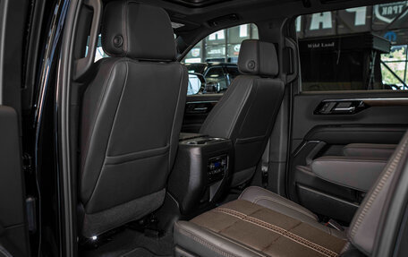 Chevrolet Suburban, 2026 год, 20 713 392 рублей, 18 фотография