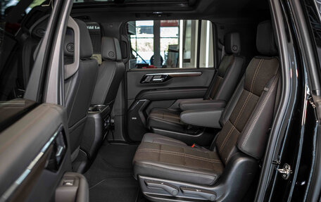 Chevrolet Suburban, 2026 год, 20 713 392 рублей, 20 фотография
