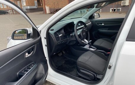 KIA Rio IV, 2019 год, 999 000 рублей, 5 фотография