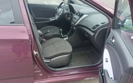 Hyundai Solaris II рестайлинг, 2012 год, 470 000 рублей, 6 фотография