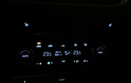 Mazda 6, 2018 год, 1 880 000 рублей, 19 фотография