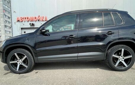 Volkswagen Tiguan I, 2010 год, 1 200 000 рублей, 3 фотография