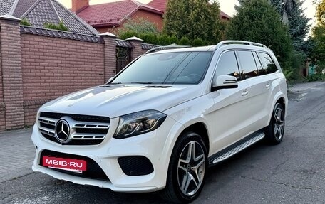 Mercedes-Benz GLS, 2017 год, 5 490 000 рублей, 2 фотография