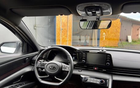 Hyundai Elantra, 2022 год, 2 000 000 рублей, 5 фотография