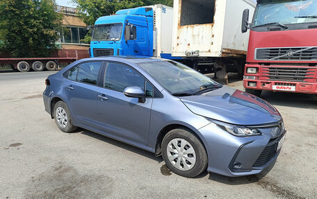 Toyota Corolla, 2022 год, 2 350 000 рублей, 3 фотография