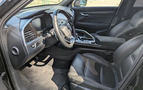 Geely Tugella FY11, 2023 год, 2 600 000 рублей, 10 фотография