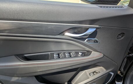 Geely Tugella FY11, 2023 год, 2 600 000 рублей, 15 фотография