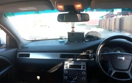 Volvo V70 III рестайлинг, 2010 год, 1 175 000 рублей, 4 фотография