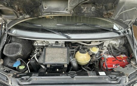 Volkswagen Multivan T4, 1998 год, 1 200 000 рублей, 22 фотография