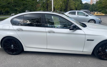 BMW 5 серия, 2016 год, 1 930 000 рублей, 2 фотография