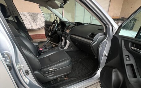 Subaru Forester, 2014 год, 1 550 000 рублей, 2 фотография
