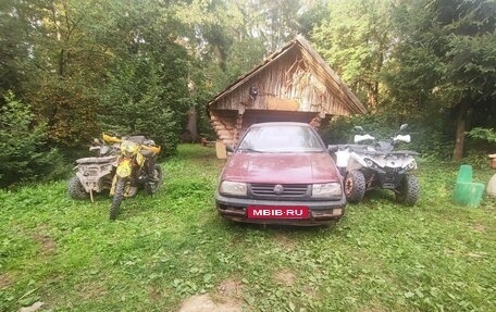 Volkswagen Vento, 1992 год, 35 000 рублей, 3 фотография