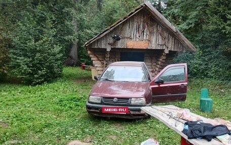 Volkswagen Vento, 1992 год, 35 000 рублей, 5 фотография