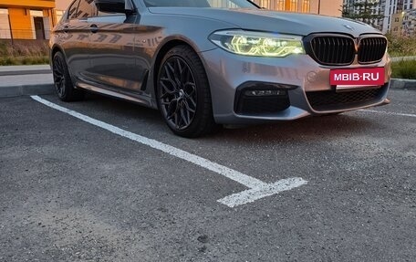 BMW 5 серия, 2019 год, 5 000 000 рублей, 3 фотография