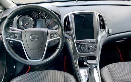 Opel Astra J, 2011 год, 945 000 рублей, 13 фотография