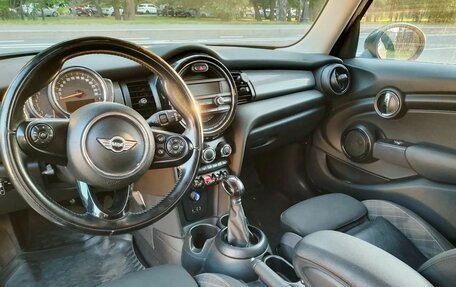 MINI Hatch, 2018 год, 1 400 000 рублей, 5 фотография