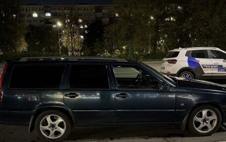 Volvo V70 III рестайлинг, 1999 год, 300 000 рублей, 7 фотография