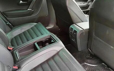 Volkswagen Passat CC I рестайлинг, 2011 год, 1 300 000 рублей, 8 фотография