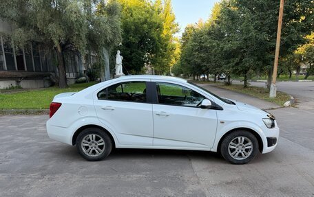 Chevrolet Aveo III, 2013 год, 860 000 рублей, 4 фотография