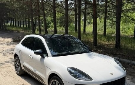 Porsche Macan I рестайлинг, 2019 год, 4 500 000 рублей, 3 фотография