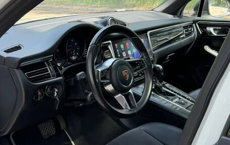 Porsche Macan I рестайлинг, 2019 год, 4 500 000 рублей, 7 фотография