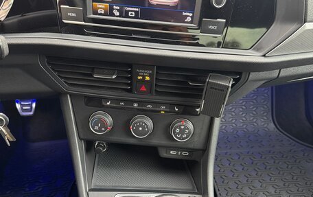 Volkswagen Jetta VII, 2023 год, 2 300 000 рублей, 11 фотография