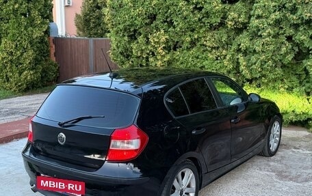 BMW 1 серия, 2006 год, 500 000 рублей, 4 фотография