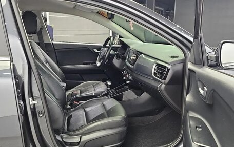 KIA Stonic, 2020 год, 1 670 000 рублей, 17 фотография