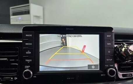 KIA Stonic, 2020 год, 1 670 000 рублей, 26 фотография