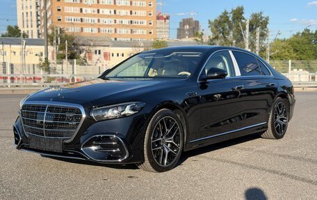 Mercedes-Benz S-Класс, 2026 год, 31 000 000 рублей, 2 фотография