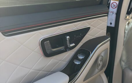 Mercedes-Benz S-Класс, 2026 год, 31 000 000 рублей, 29 фотография