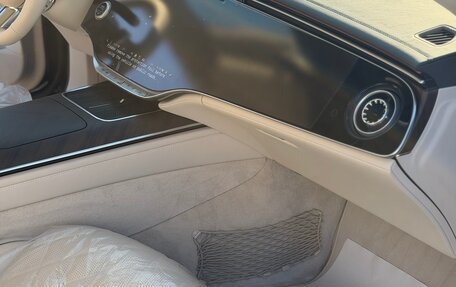 Mercedes-Benz S-Класс, 2026 год, 31 000 000 рублей, 38 фотография