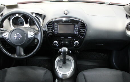 Nissan Juke II, 2013 год, 945 000 рублей, 9 фотография