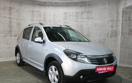 Renault Sandero I, 2014 год, 645 000 рублей, 3 фотография
