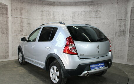Renault Sandero I, 2014 год, 645 000 рублей, 8 фотография