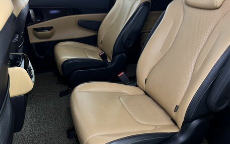 KIA Carnival, 2021 год, 4 200 000 рублей, 10 фотография