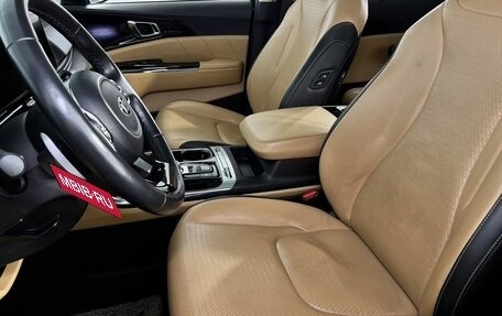KIA Carnival, 2021 год, 4 200 000 рублей, 9 фотография