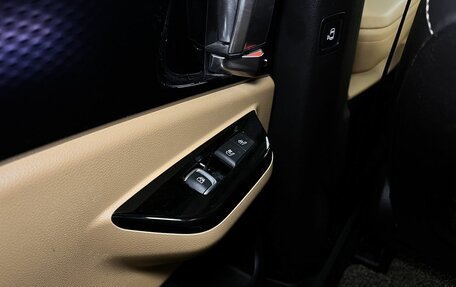 KIA Carnival, 2021 год, 4 200 000 рублей, 27 фотография