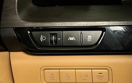 KIA Carnival, 2021 год, 4 200 000 рублей, 23 фотография