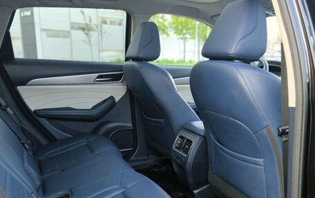 Haval F7 I, 2023 год, 2 100 000 рублей, 14 фотография