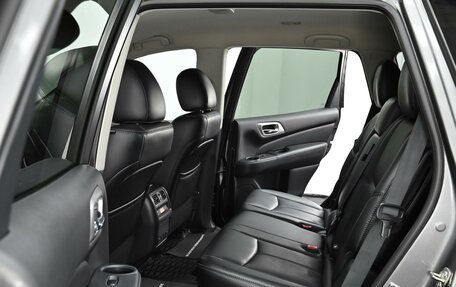 Nissan Pathfinder, 2015 год, 1 475 000 рублей, 16 фотография