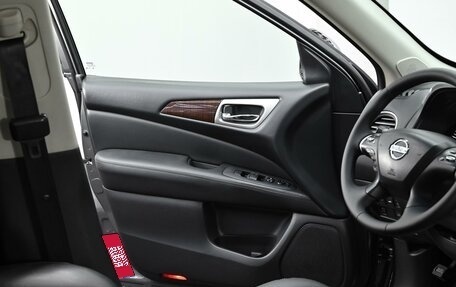 Nissan Pathfinder, 2015 год, 1 475 000 рублей, 12 фотография