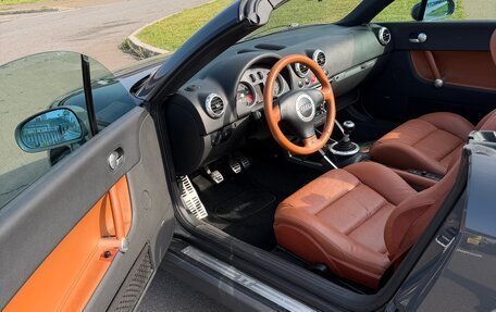 Audi TT, 2000 год, 1 550 000 рублей, 13 фотография