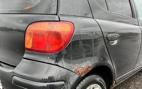 Toyota Yaris I рестайлинг, 2003 год, 210 000 рублей, 8 фотография