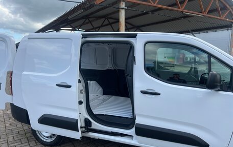 Fiat Doblo, 2024 год, 3 420 000 рублей, 11 фотография