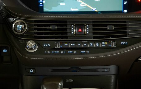Lexus LS IV, 2019 год, 5 700 000 рублей, 18 фотография