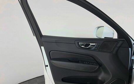 Volvo XC60 II, 2019 год, 3 499 000 рублей, 11 фотография