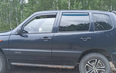 Chevrolet Niva I рестайлинг, 2006 год, 330 000 рублей, 9 фотография