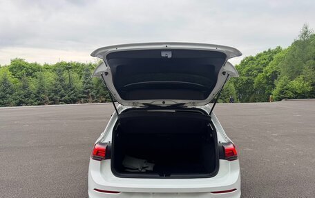 Volkswagen Golf VIII, 2021 год, 1 695 000 рублей, 8 фотография