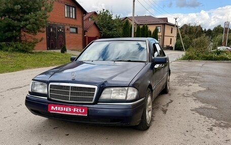Mercedes-Benz C-Класс, 1996 год, 350 000 рублей, 1 фотография
